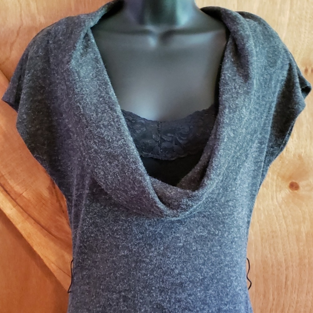 Tunic cap sleeve sweater